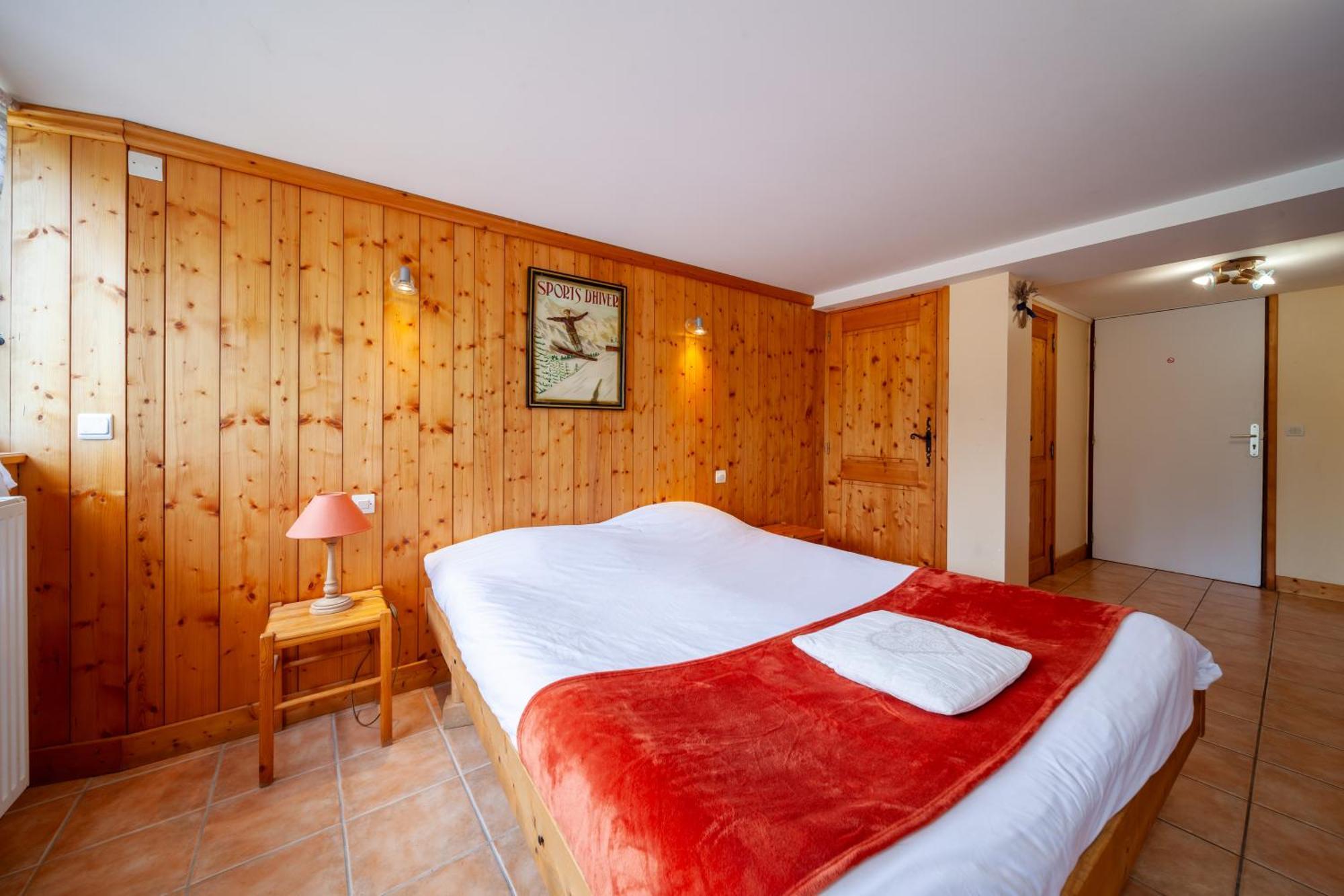 Auberge Des Montauds - Hotel & Restaurant Villard-de-Lans Quarto foto